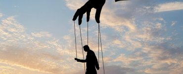 The Hidden Costs of Over-Reliance on Sales Tech