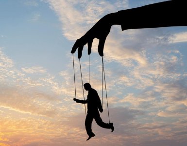 The Hidden Costs of Over-Reliance on Sales Tech